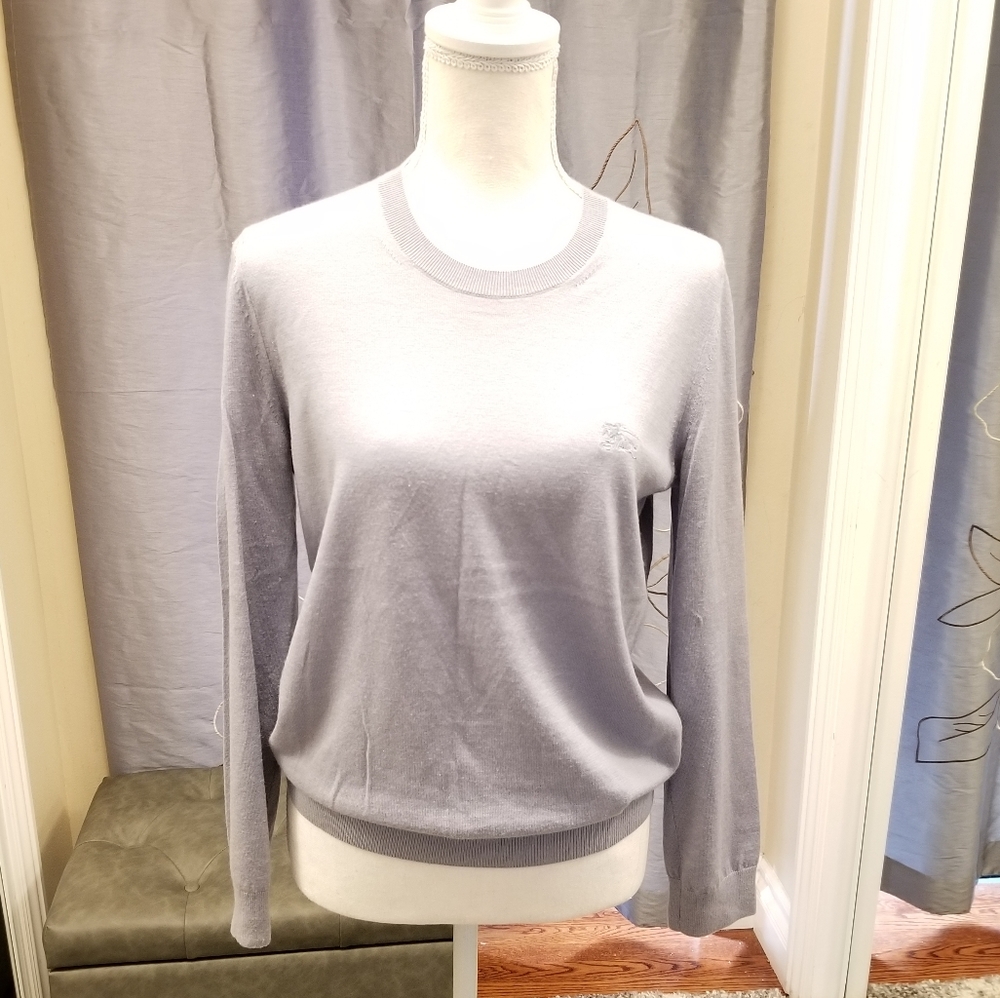 100% authentic Burberry sweater